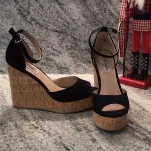 STEVE MADDEN Wedge Shoes avail until 12/15/20
